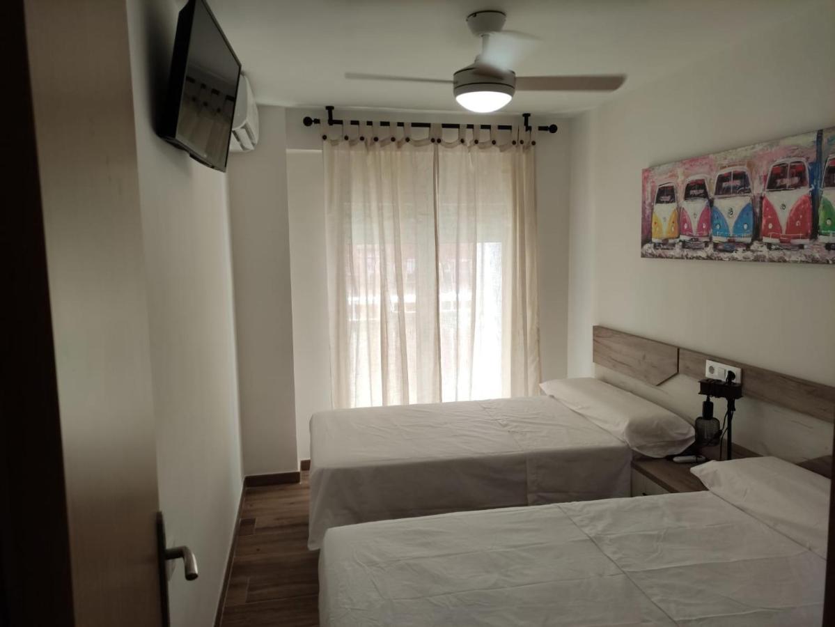 Solymar Poniente Apartamento Recien Reformado A 3 Min De Playa Poniente Y Del Centro Parking Opcional Бенидорм Екстериор снимка